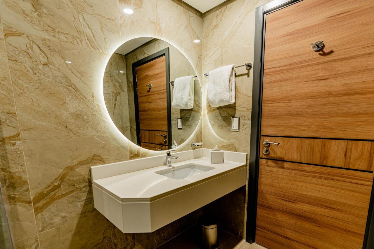 Resivation Hotel ดูไบ ภายนอก รูปภาพ